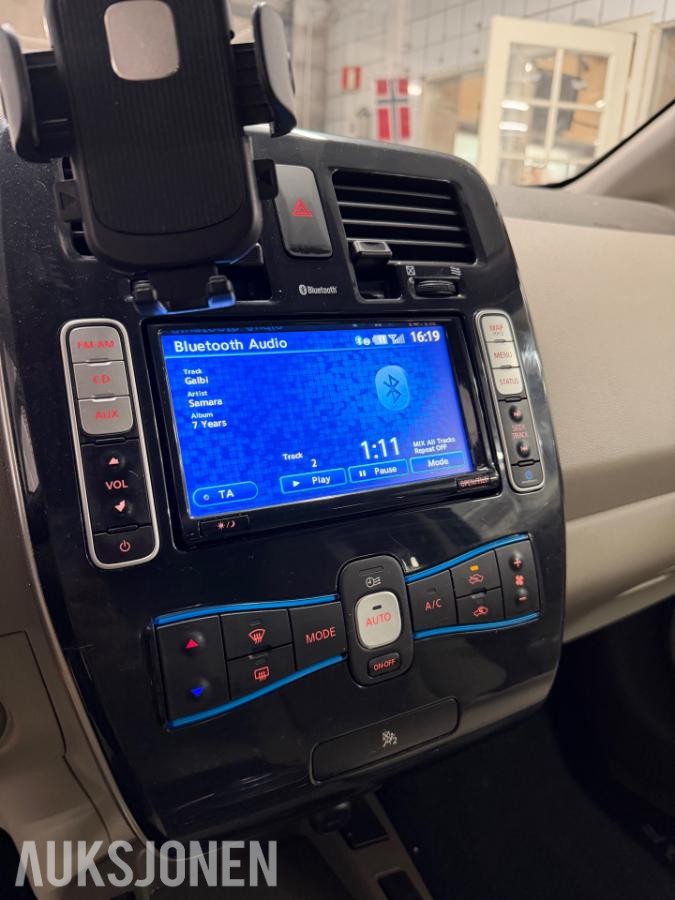 2013 Nissan Leaf 24kWh automat ryggekamera s+v dekk lav km 135000km