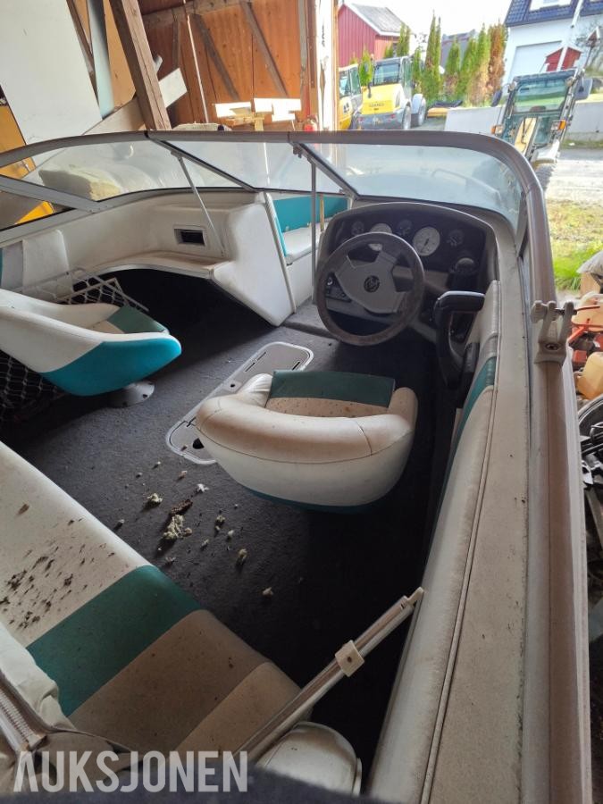 Aquatron 19 fot - renovert motor - henger