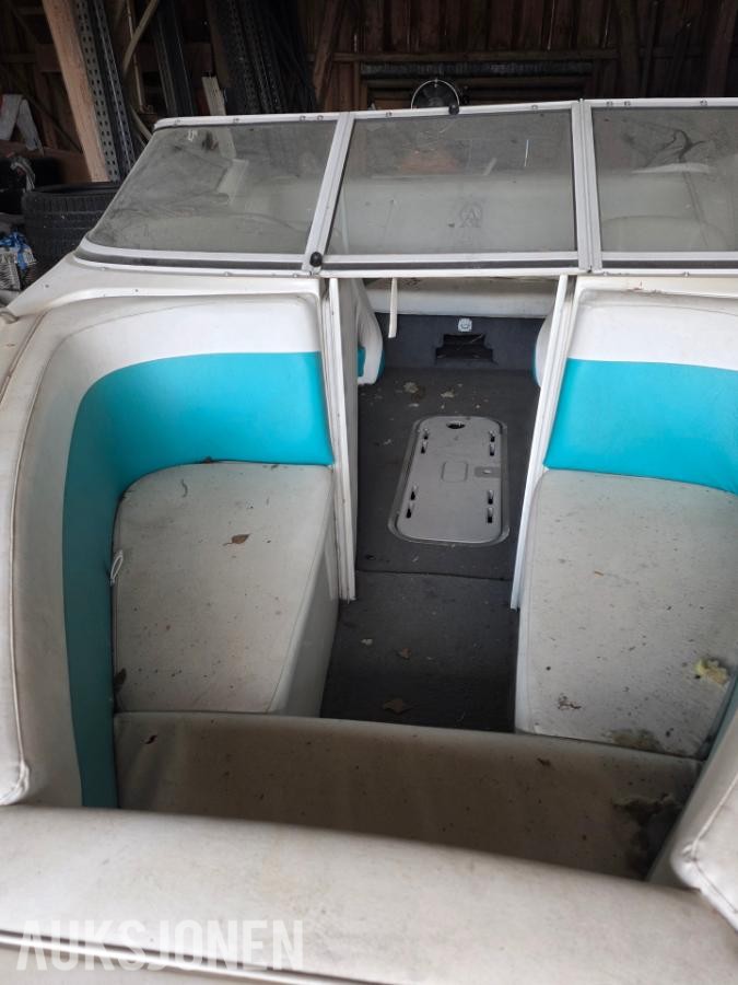 Aquatron 19 fot - renovert motor - henger