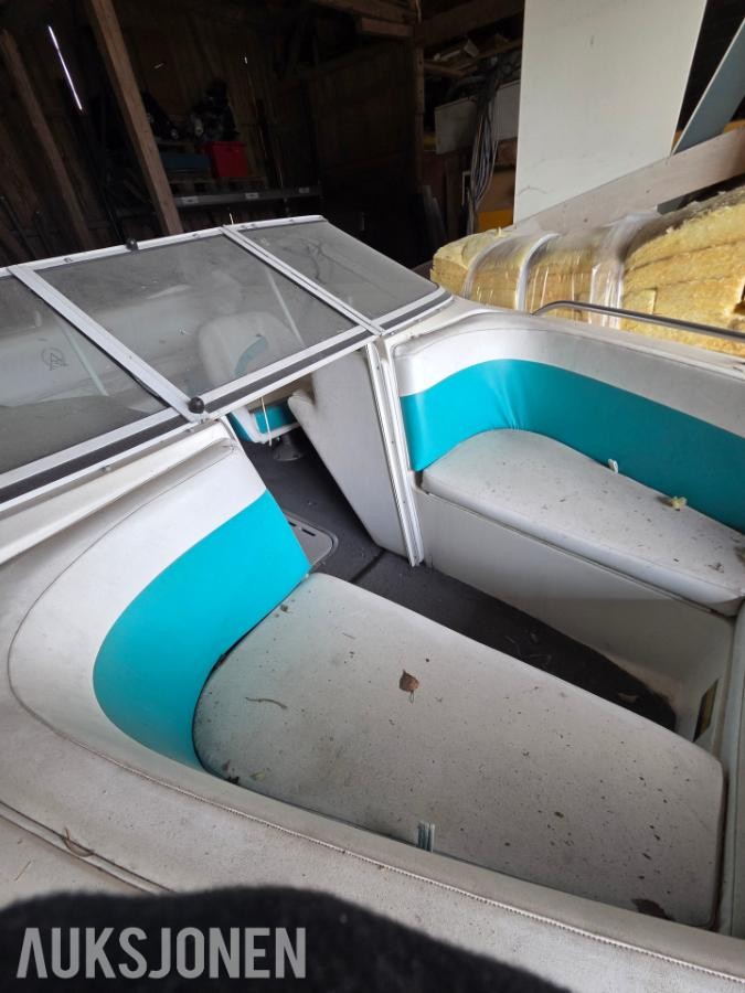 Aquatron 19 fot - renovert motor - henger