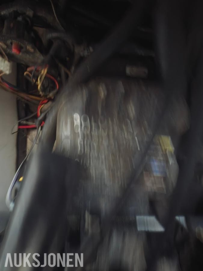 Aquatron 19 fot - renovert motor - henger