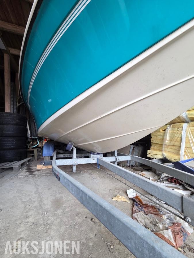 Aquatron 19 fot - renovert motor - henger