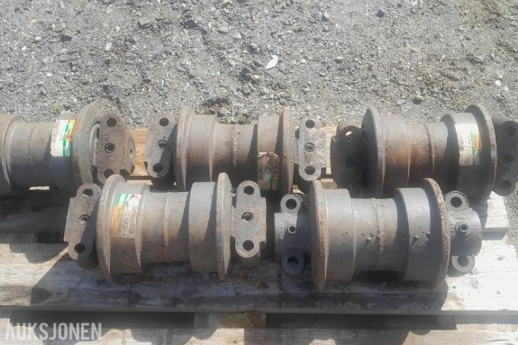 2000 KOMATSU UNDERRULLER NYE 250 - 300 - 310- 350 
