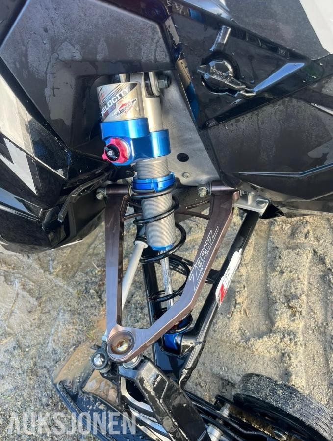 2020 Polaris 850 RMK Khaos snøscooter