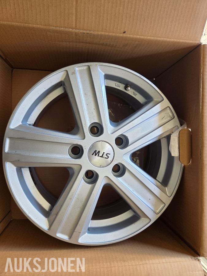 Felger til bobil *Ingen minstepris* STW Cargo Silver 16x6,5, ET62