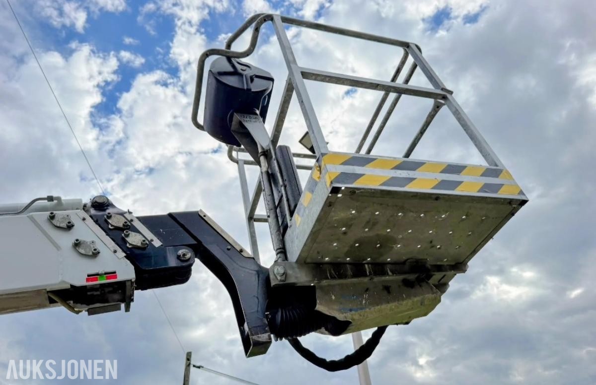 2015 Dino 120T-Tilhengerlift m/Støttebein