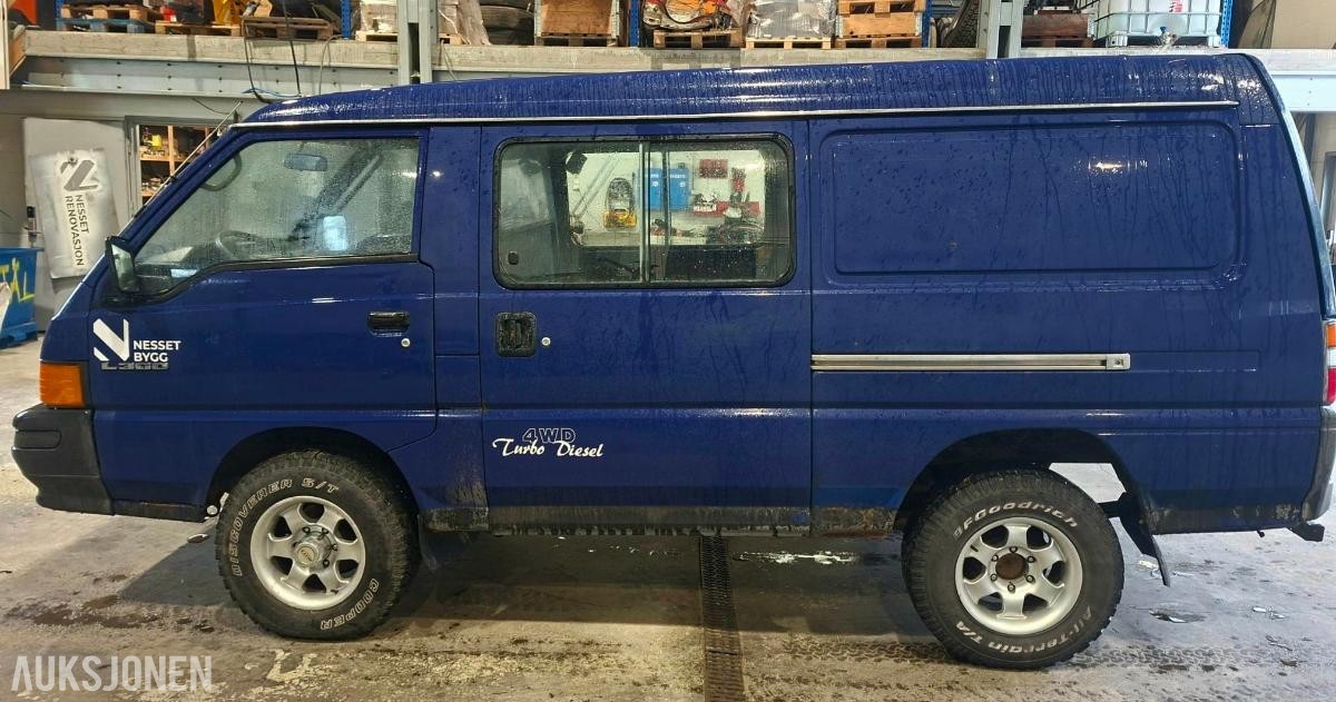 1995 Mitsubishi L300, 2.5D 4WD, 360000km EU godkjent.