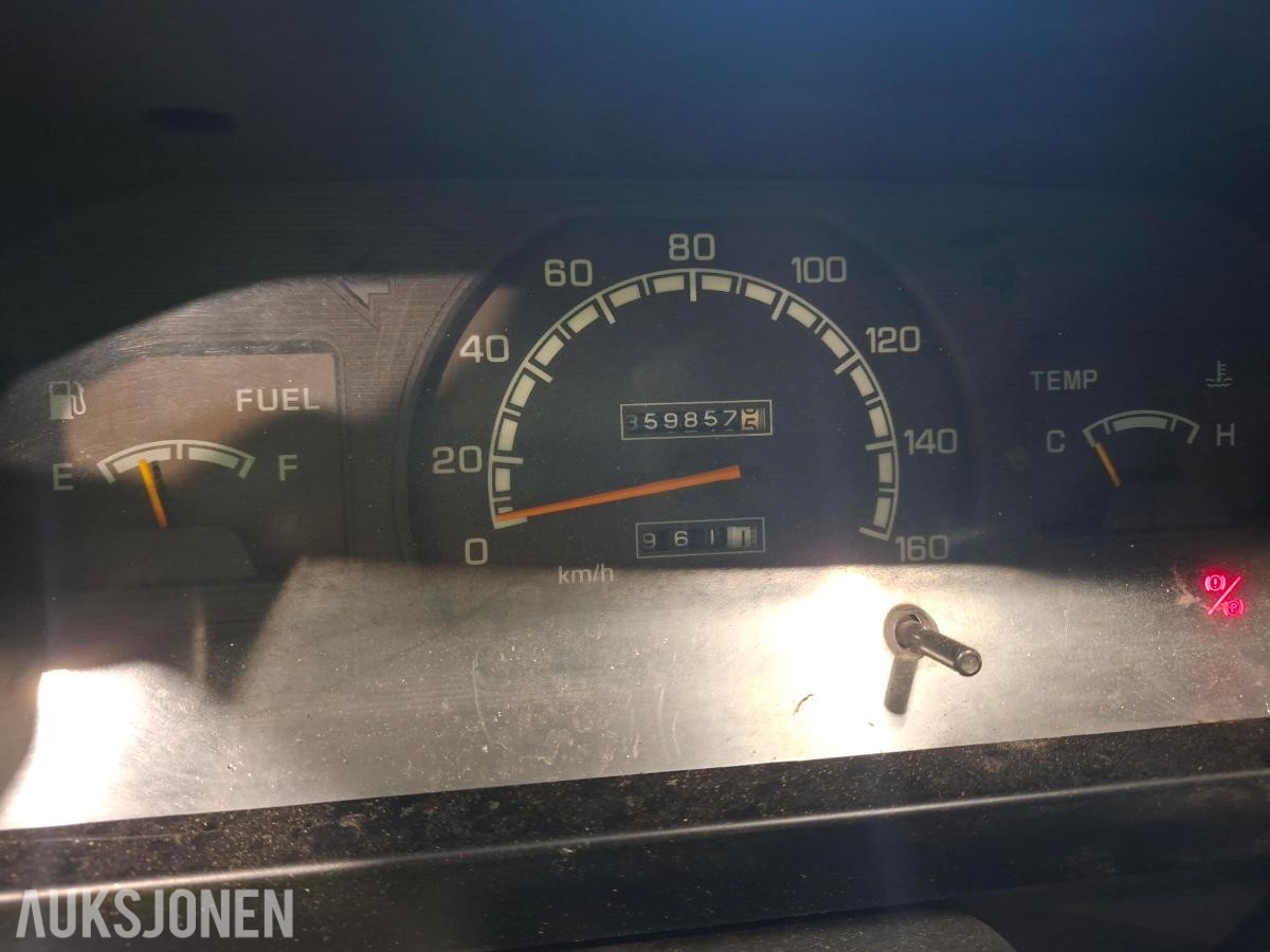 1995 Mitsubishi L300, 2.5D 4WD, 360000km EU godkjent.