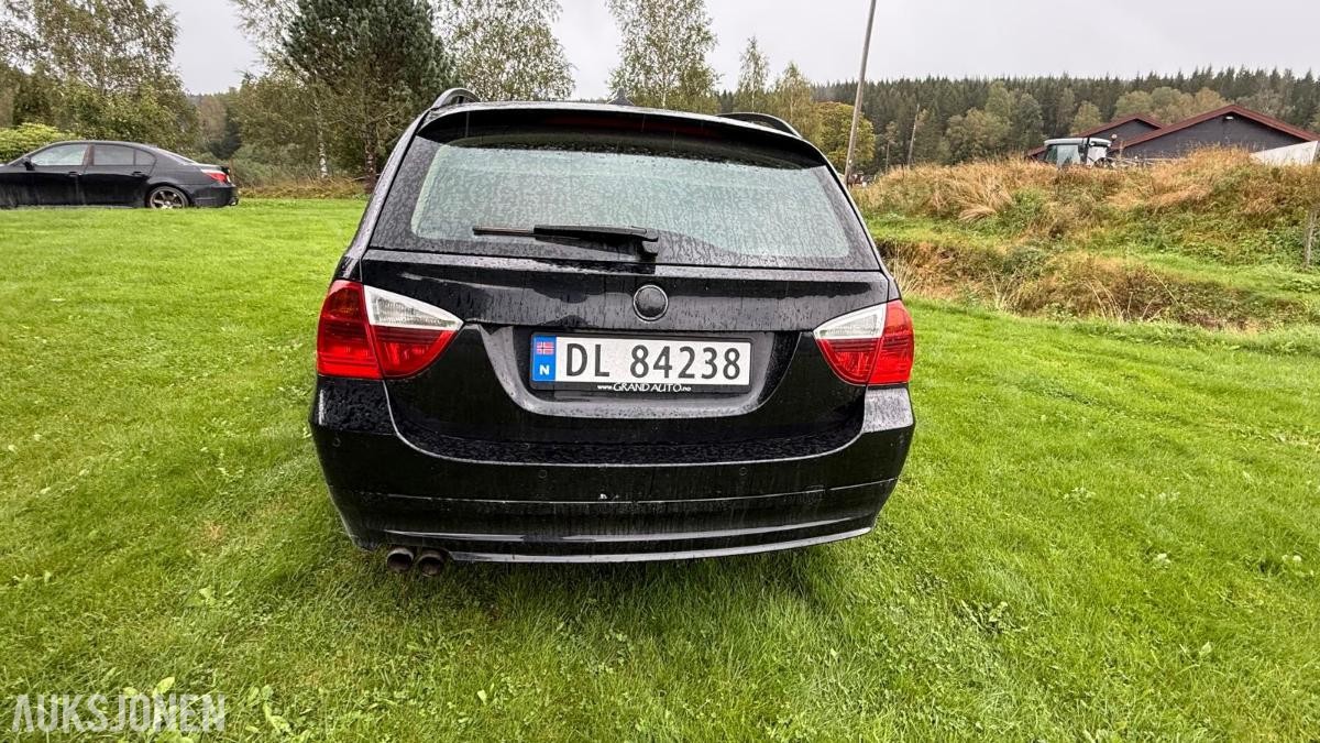 2008 BMW 325XI 2.5 218hk automat cruisekontroll skinn s+v dekk