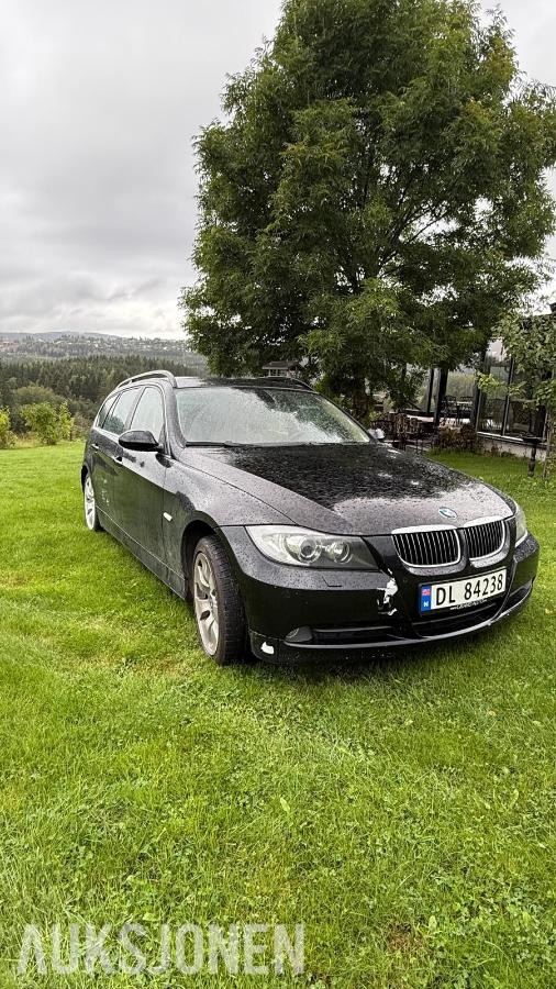 2008 BMW 325XI 2.5 218hk automat cruisekontroll skinn s+v dekk