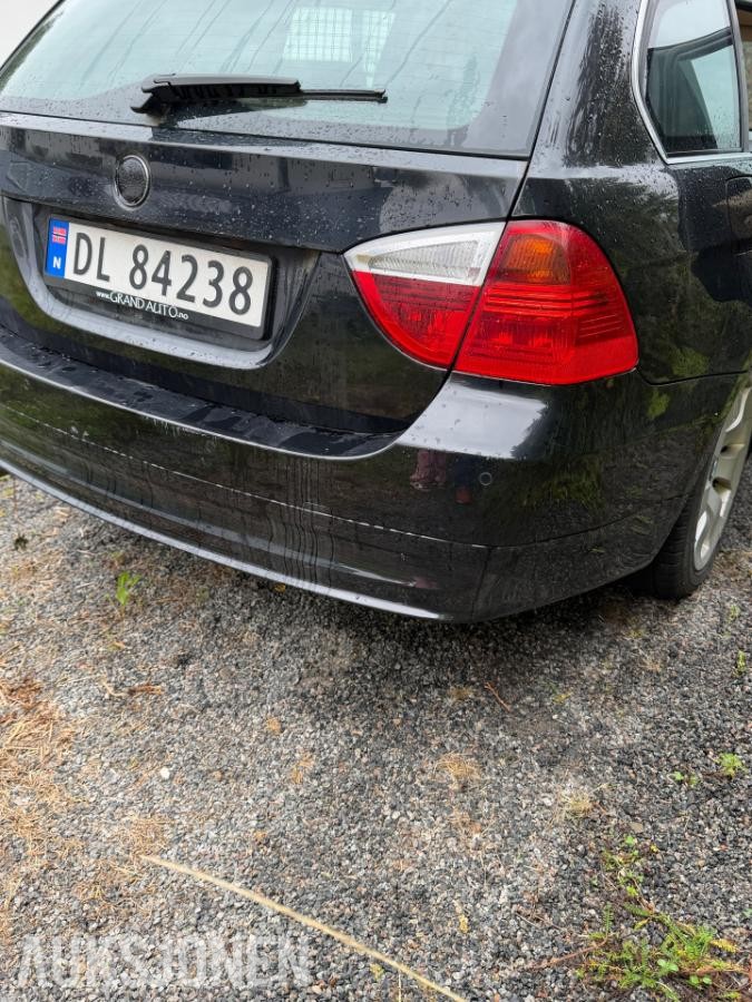 2008 BMW 325XI 2.5 218hk automat cruisekontroll skinn s+v dekk