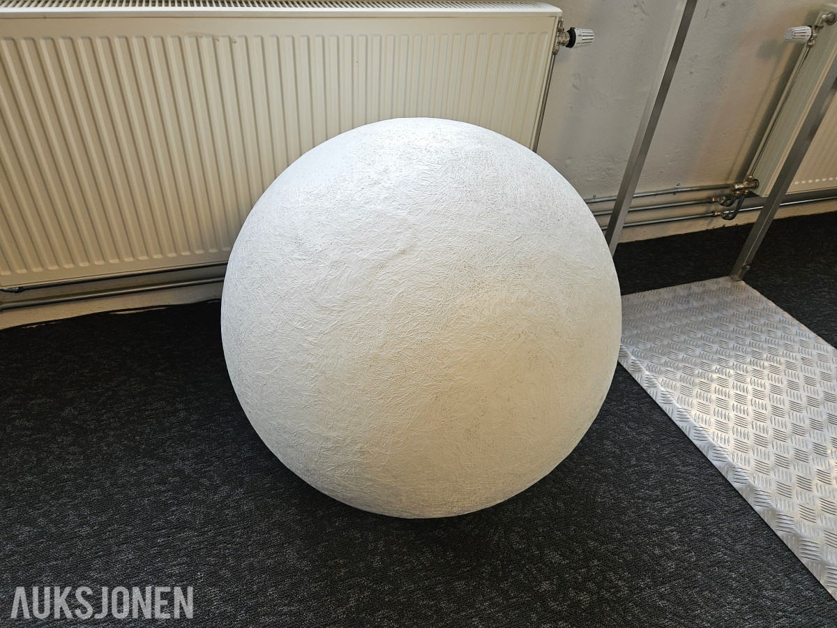 Karman Ulula Ø75 gulvlampe – nypris 15 400 kr