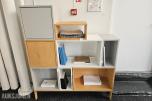 Muuto Stacked modulreol – eik, hvit og lys grå 