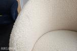 Ondarreta Ginger Chair – eik og hvit bouclé