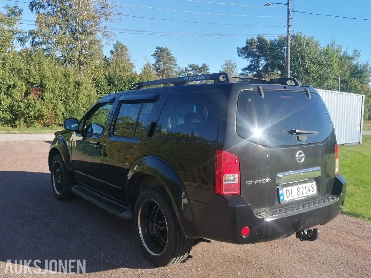 2008 Nissan Pathfinder 2.5 Diesel 4X4, Automat, Hengerfeste, Skinninteriør, S+V dekk