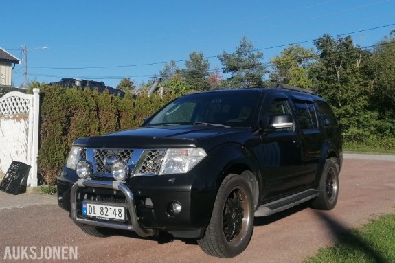 2008 Nissan Pathfinder 2.5 Diesel 4X4, Automat, Hengerfeste, Skinninteriør, S+V dekk