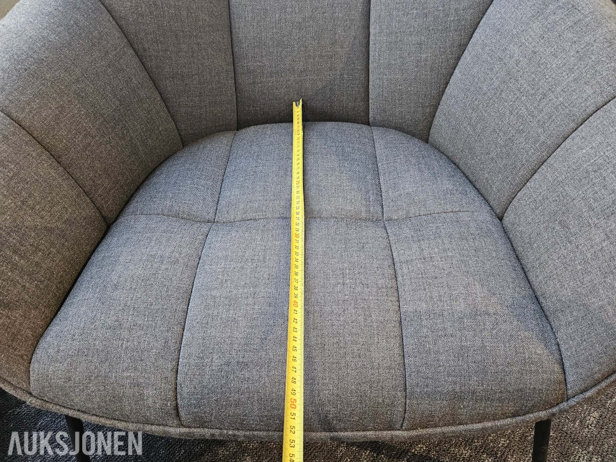 Wendelbo Chill High Back loungestol med rundt trillebord