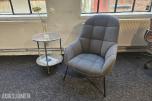 Wendelbo Chill High Back loungestol med rundt trillebord