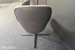 Loungestol med dreiefot – lys beige