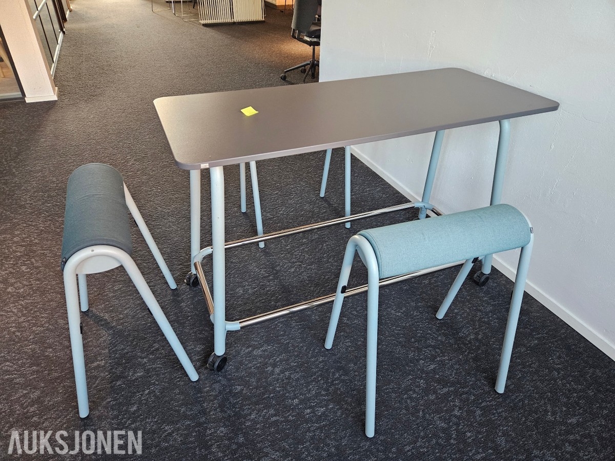 Sedus Se:Lab High Desk med 3 stk Hopper Standing Seat