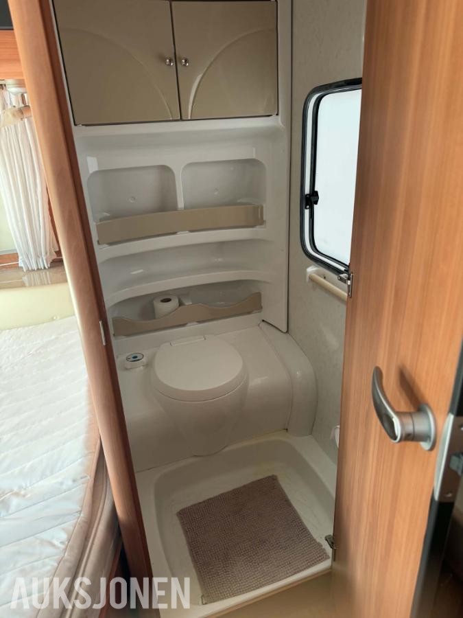 2012 Hobby 560 De Luxe campingvogn