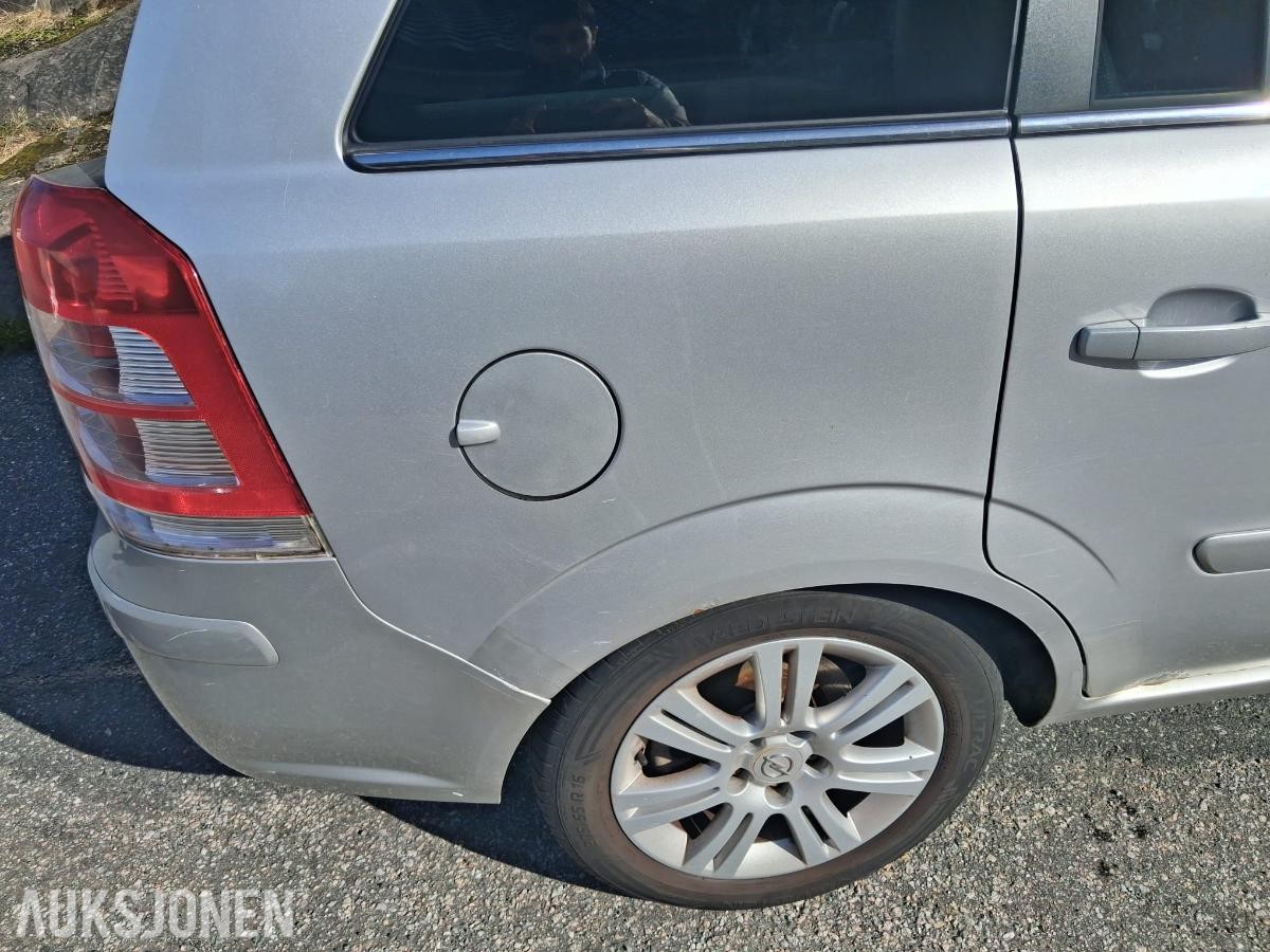 2010 Opel Zafira 1.7 CDTI 110hk Cruisekontroll, Hengerfeste, 7-seter