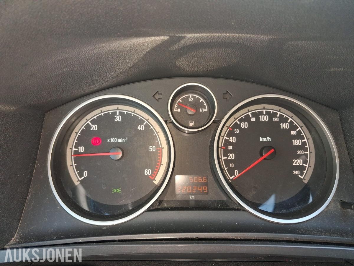 2010 Opel Zafira 1.7 CDTI 110hk Cruisekontroll, Hengerfeste, 7-seter