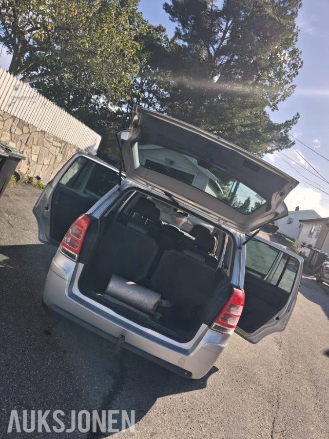 2010 Opel Zafira 1.7 CDTI 110hk Cruisekontroll, Hengerfeste, 7-seter