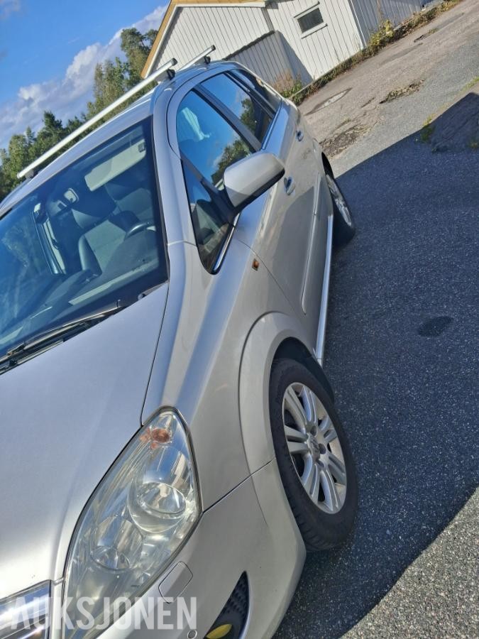 2010 Opel Zafira 1.7 CDTI 110hk Cruisekontroll, Hengerfeste, 7-seter