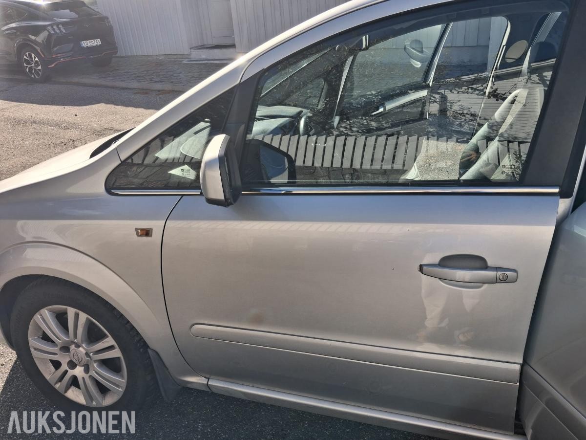 2010 Opel Zafira 1.7 CDTI 110hk Cruisekontroll, Hengerfeste, 7-seter