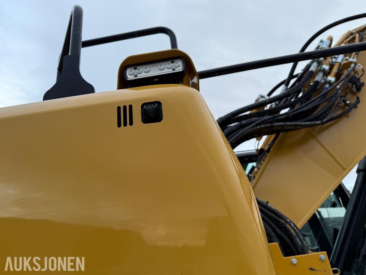 2019 Cat 325NG Gravemaskin m/Tiltrotator og S70-2 Skuffer