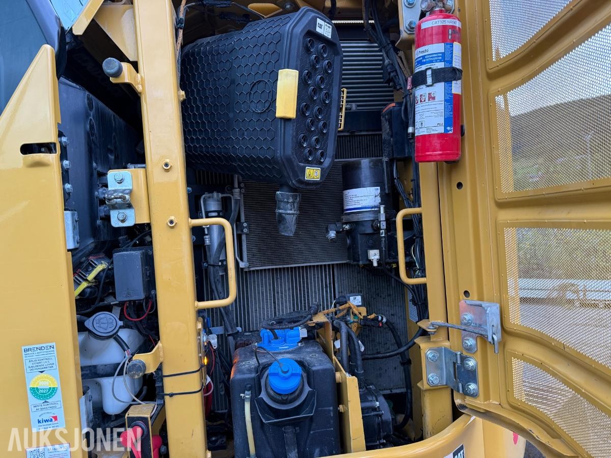 2019 Cat 325NG Gravemaskin m/Tiltrotator og S70-2 Skuffer