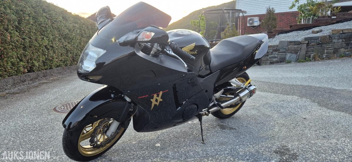 1998 Honda CBR 1100 XX Super Blackbird