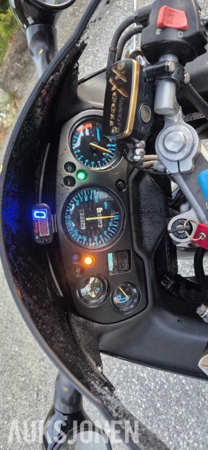 1998 Honda CBR 1100 XX Super Blackbird