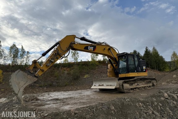2019 Cat 335F L CR Gravemaskin med skjær Engcon EC233 tiltrotator-SMP HardLock og 2skuffer