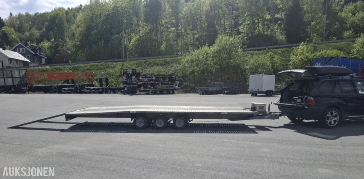 2022 NIEWIADOW 2710 Biltransporthenger