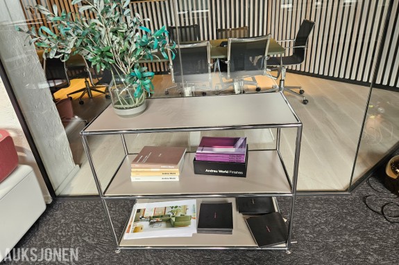Bosse modul space reol - krommet rørramme - 3 hyllplater i lys grå - 100 x 40 cm