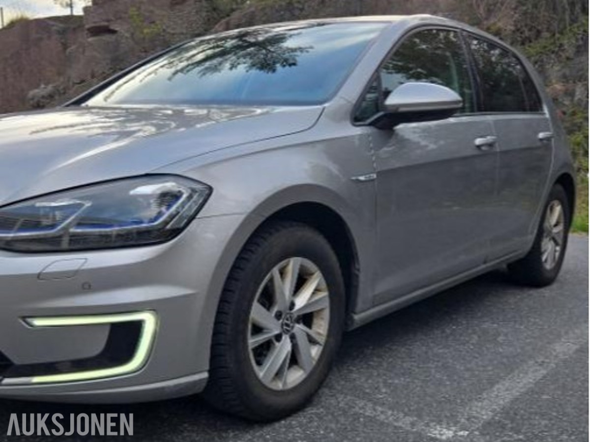 2018 Volkswagen E-Golf 136HK NORSK KAMERA ADAPTIV CRUISE VARMEPUMPE