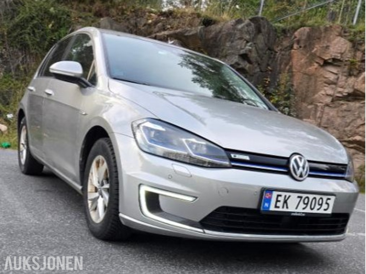 2018 Volkswagen E-Golf 136HK NORSK KAMERA ADAPTIV CRUISE VARMEPUMPE