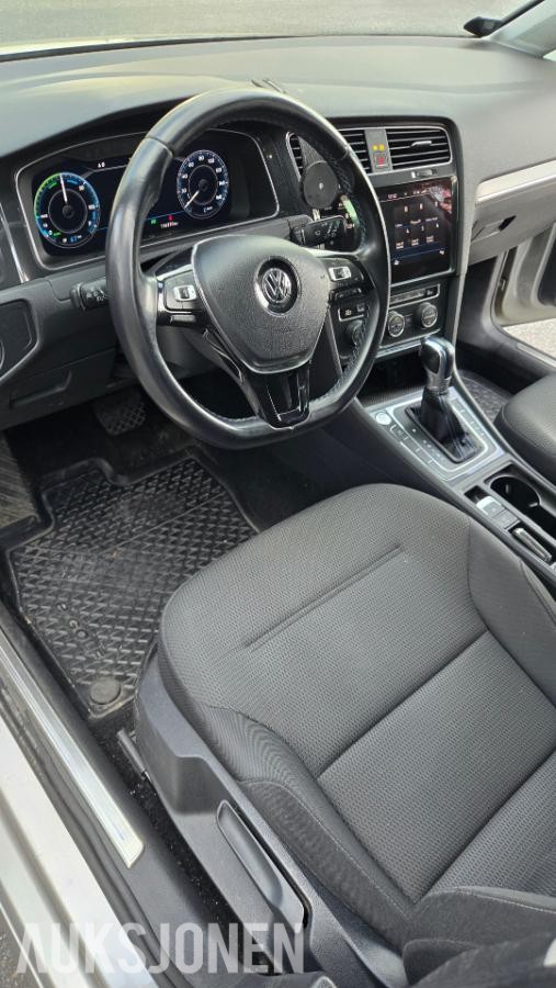 2018 Volkswagen E-Golf 136HK NORSK KAMERA ADAPTIV CRUISE VARMEPUMPE