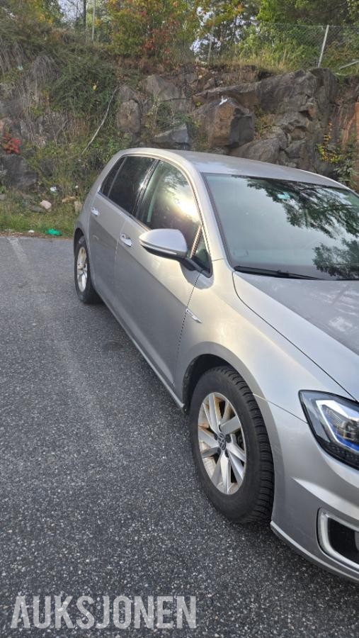 2018 Volkswagen E-Golf 136HK NORSK KAMERA ADAPTIV CRUISE VARMEPUMPE