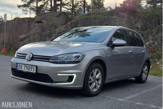 2018 Volkswagen E-Golf 136HK NORSK KAMERA ADAPTIV CRUISE VARMEPUMPE 