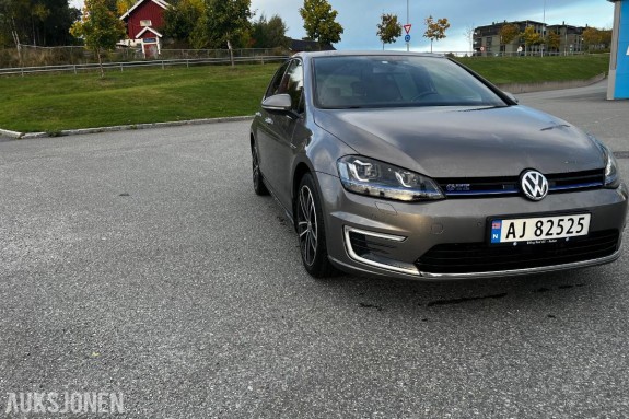 2016 Volkswagen Golf GTE 1.4 HYBRID 204HK ADAPTIV CRUISEKONTROLL, S+V DEKK