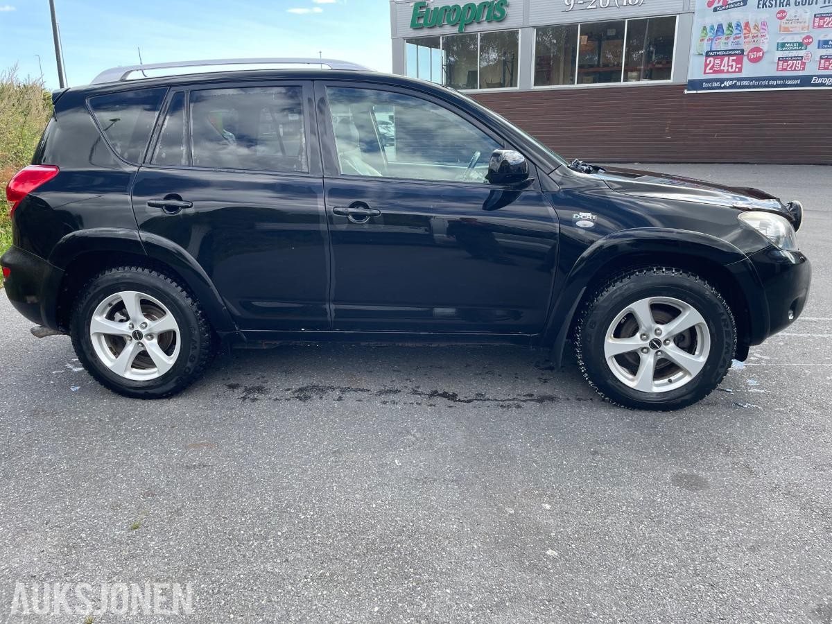 2008 Toyota RAV4 X 177hk ryggekamera navigasjon el seter eu ok 06.2028 