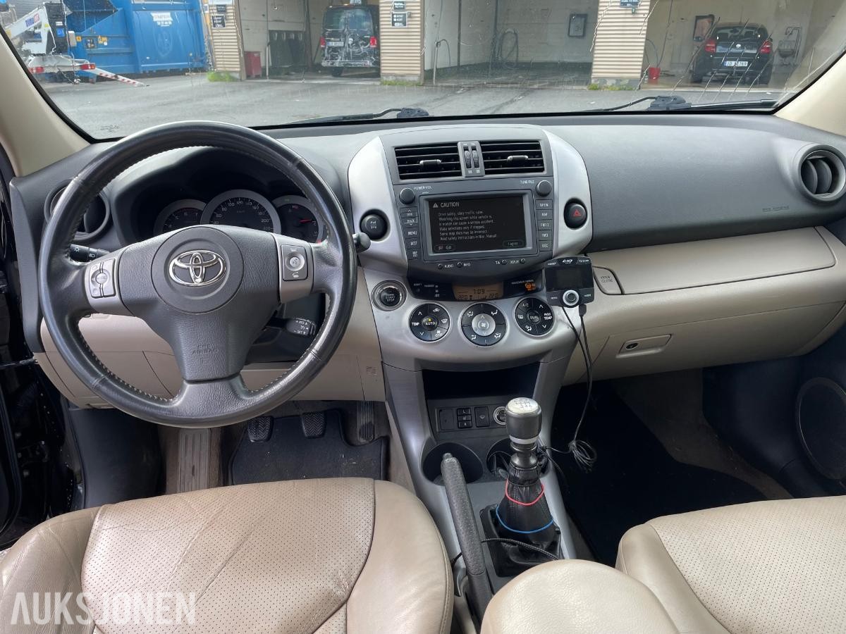 2008 Toyota RAV4 X 177hk ryggekamera navigasjon el seter eu ok 06.2028 