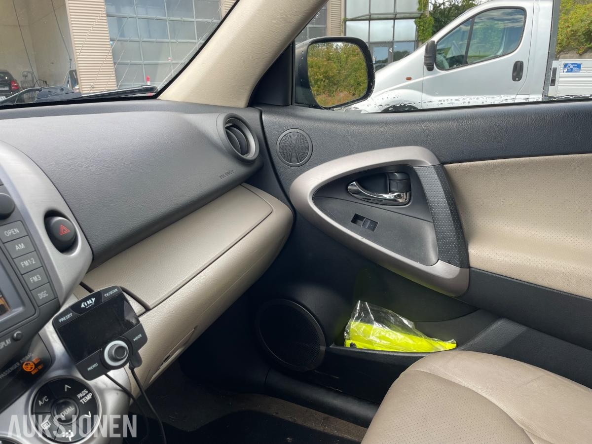 2008 Toyota RAV4 X 177hk ryggekamera navigasjon el seter eu ok 06.2028 