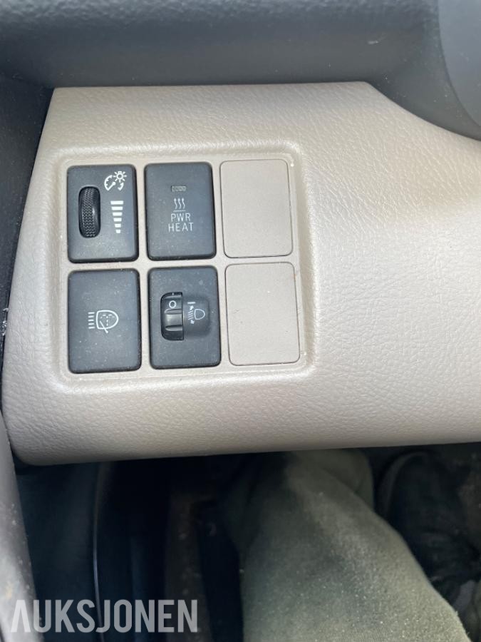 2008 Toyota RAV4 X 177hk ryggekamera navigasjon el seter eu ok 06.2028 