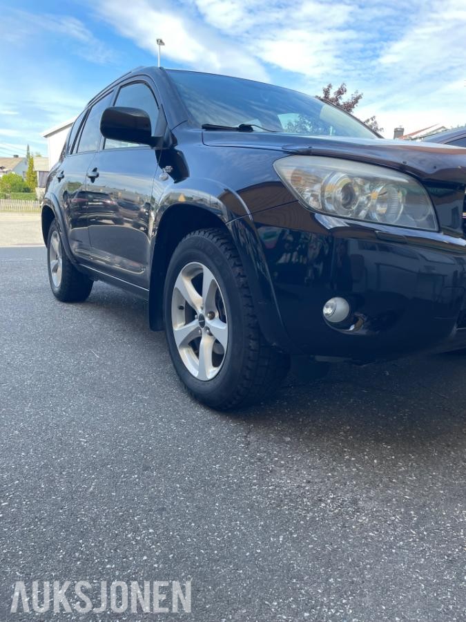 2008 Toyota RAV4 X 177hk ryggekamera navigasjon el seter eu ok 06.2028 