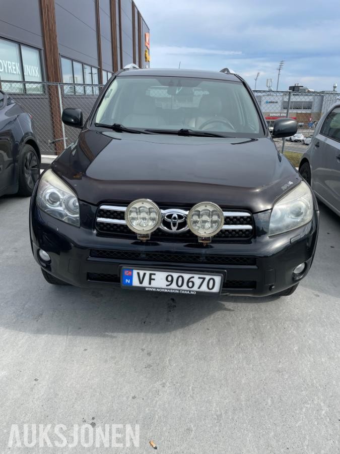 2008 Toyota RAV4 X 177hk ryggekamera navigasjon el seter eu ok 06.2028 