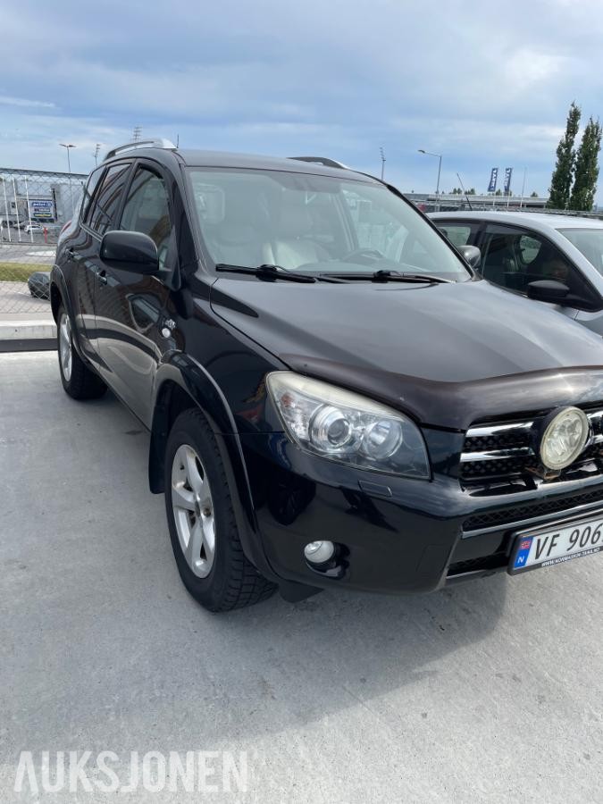 2008 Toyota RAV4 X 177hk ryggekamera navigasjon el seter eu ok 06.2028 